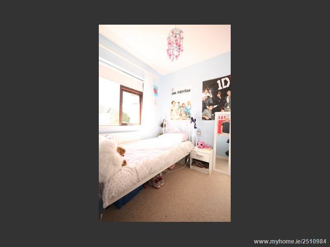 17 Glenbourne Road, Leopardstown Valley, Leopardstown,   Dublin 18